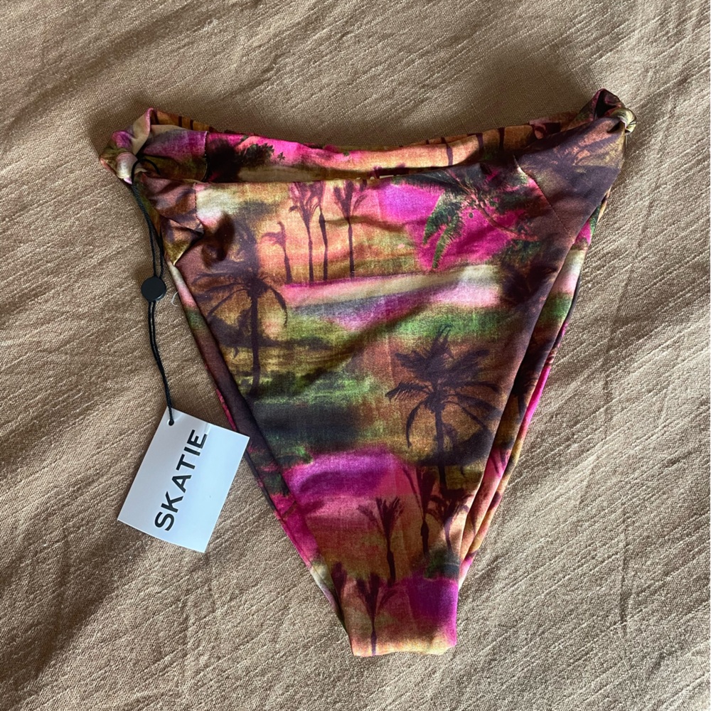 Skatie Sunset Palm Bikini Bottom